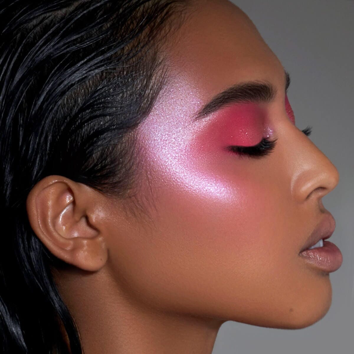 Illuminating Veil